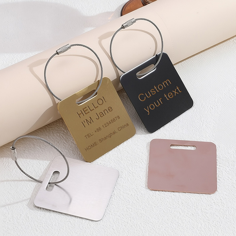 Travel Accessories International - بطاقة تعريف أمتعة مخصصة بالاسم، ملصقات