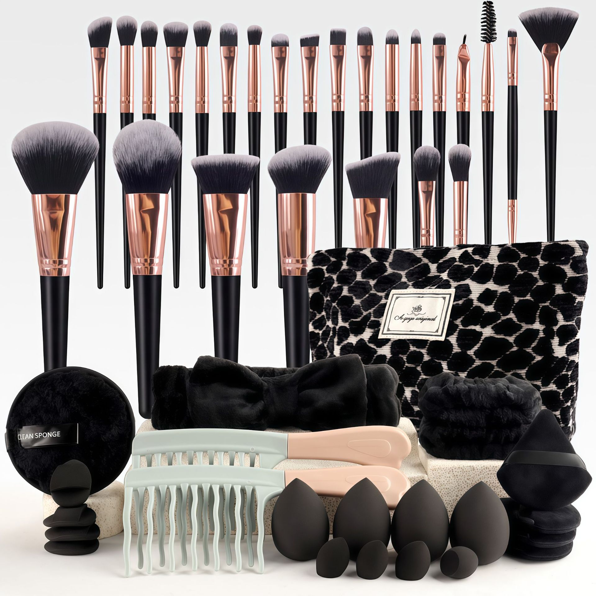 مجموعة فرش مكياج أنيقة بتصميم  - مراجعة Travel Accessories Kit وسعره