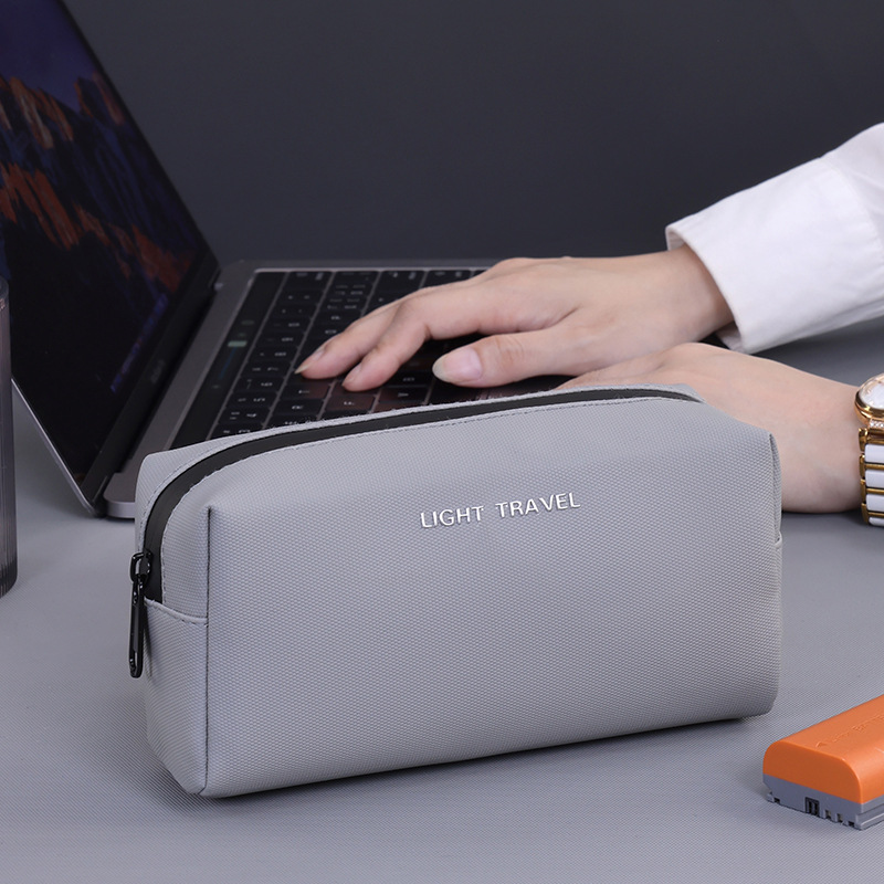 حقيبة منظم محمولة مقاومة للماء - مراجعة Travel Accessories Leather وسعره