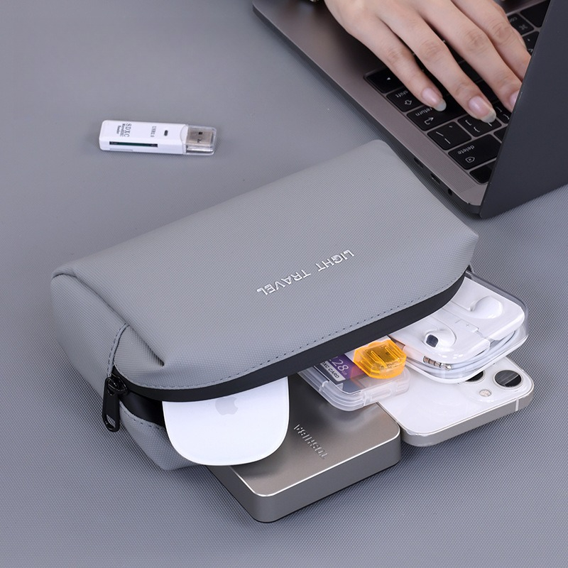 حقيبة منظم محمولة مقاومة للماء - مراجعة Travel Accessories Leather وسعره