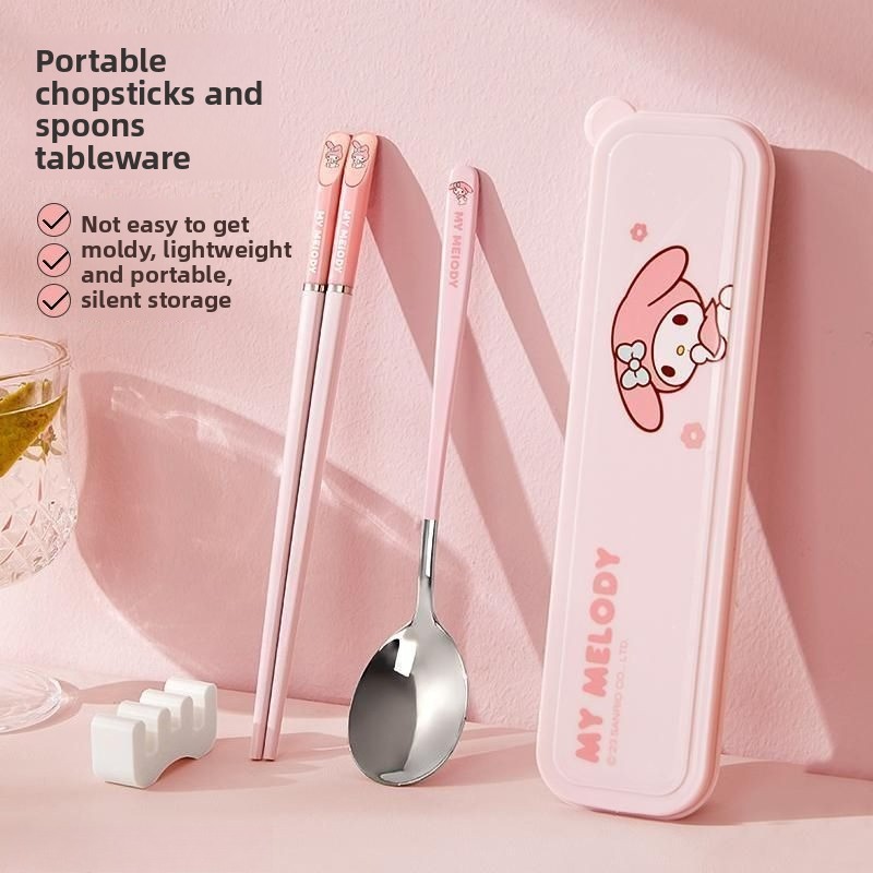 طقم أدوات مائدة محمول بتصميم ج - مراجعة Travel Accessories Gifts For Women وسعره